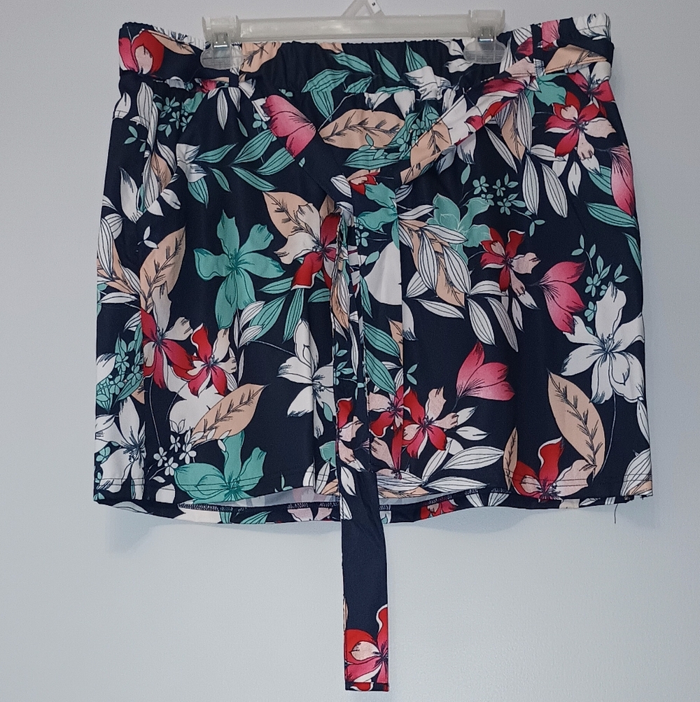 St. John's Bay Navy Floral Skort with‎ Tie Waist XL
